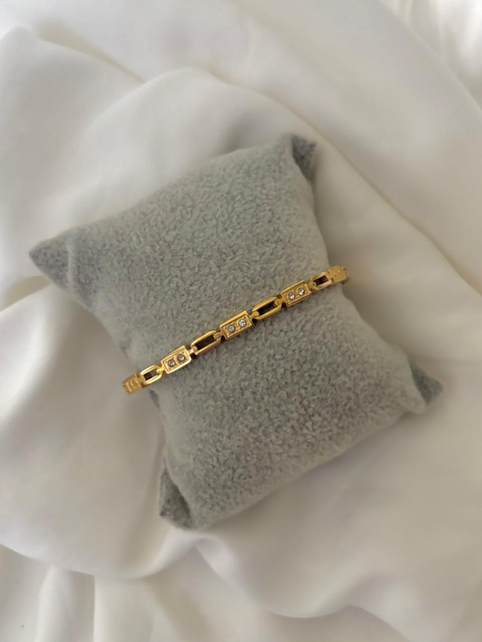 Crystal Link Bracelet