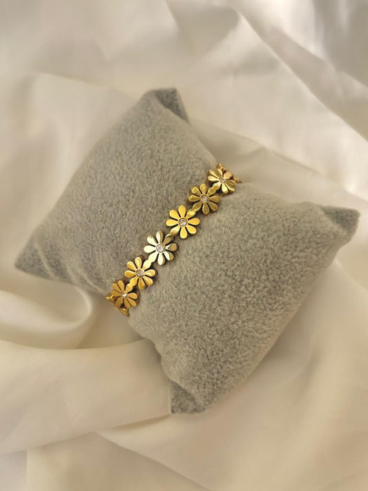 Gold Floral Charm Bracelet