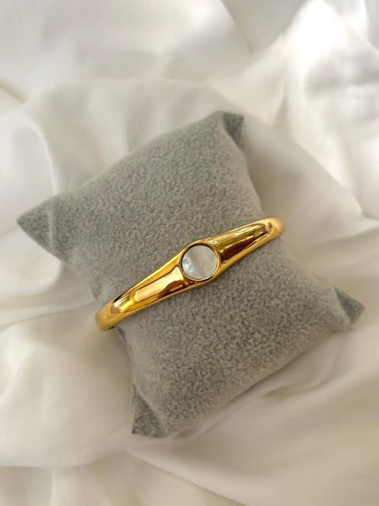 Gold Finish Pearl Bracelet