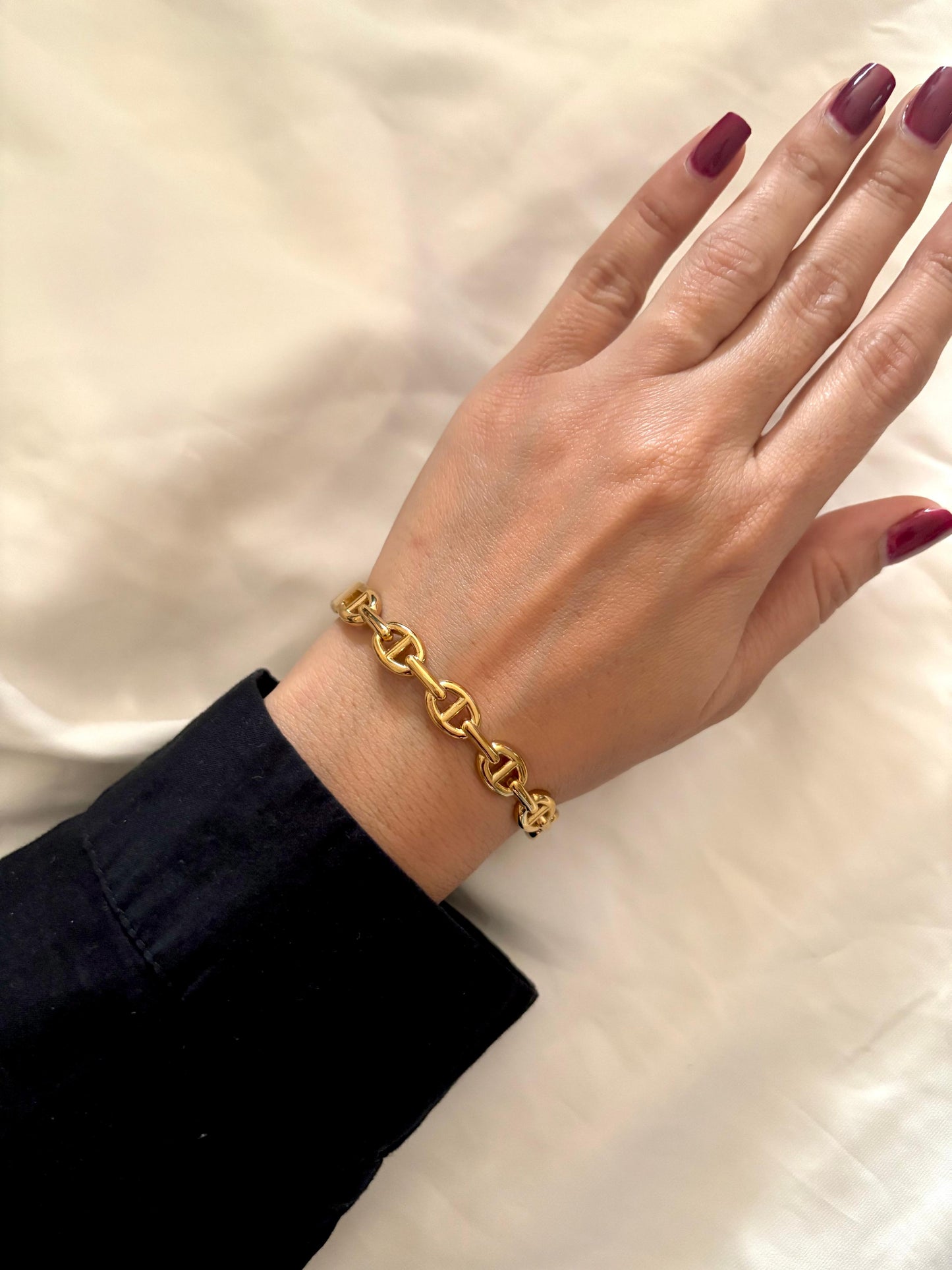 Interlock Elegance Bracelet